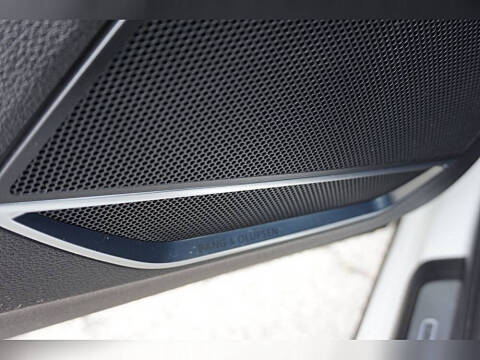 2020 Audi Q3 quattro S line Prem Plus 45 TFSI