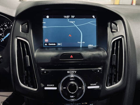 2017 Ford Focus Titanium
