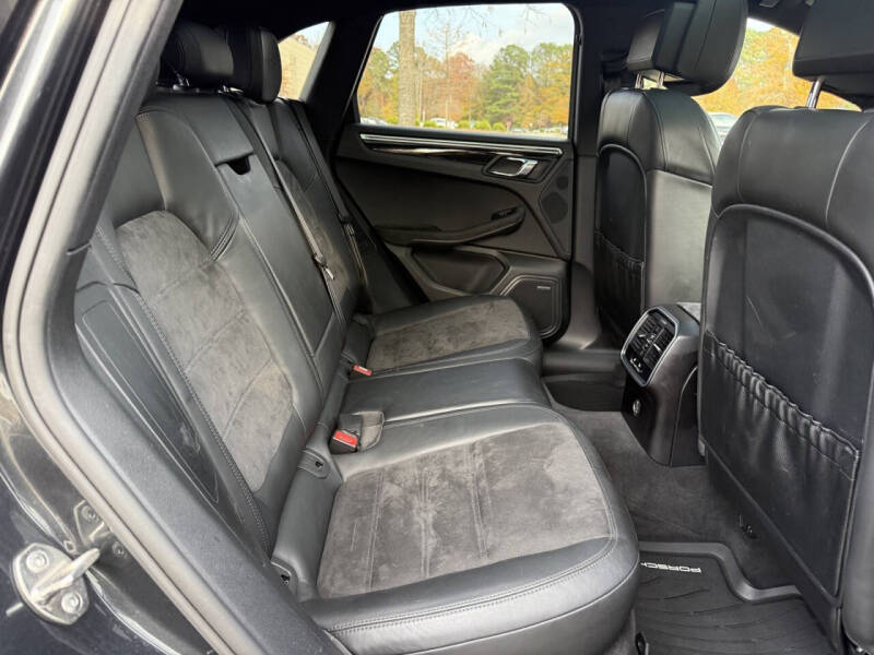 2017 Porsche Macan GTS