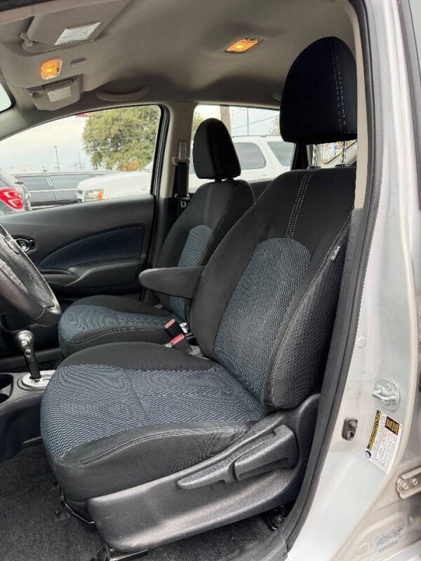 2016 Nissan Versa Note SV