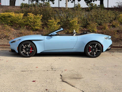 2023 Aston Martin DB11 Volante