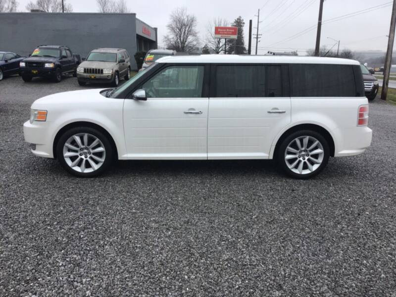 2010 Ford Flex for sale at H & H Auto Sales in Athens TN
