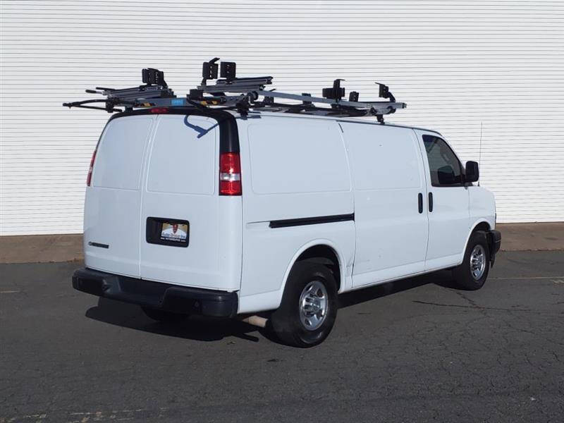 2020 Chevrolet Express Cargo Work Van photo 4