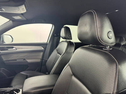 2022 Volkswagen Atlas Cross Sport V6 SE