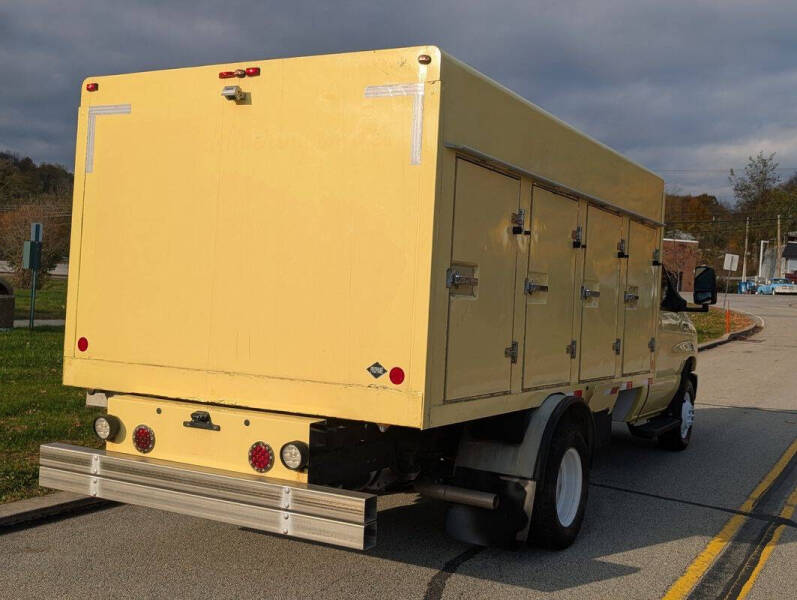 2019 Ford E-Series E-450 SD