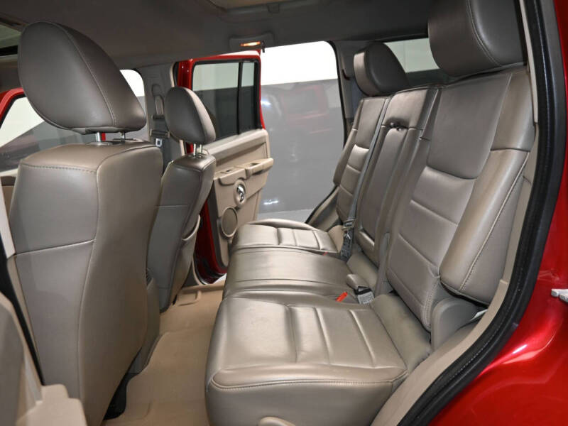 2010 Jeep Commander Sport