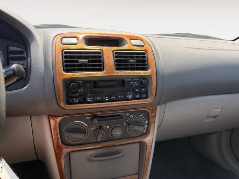 1999 Toyota Corolla
