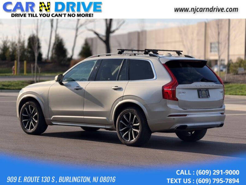 2016 Volvo XC90 T6 Momentum