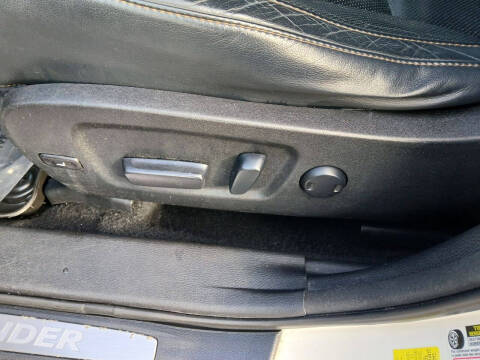 2014 Toyota Highlander Limited Platinum