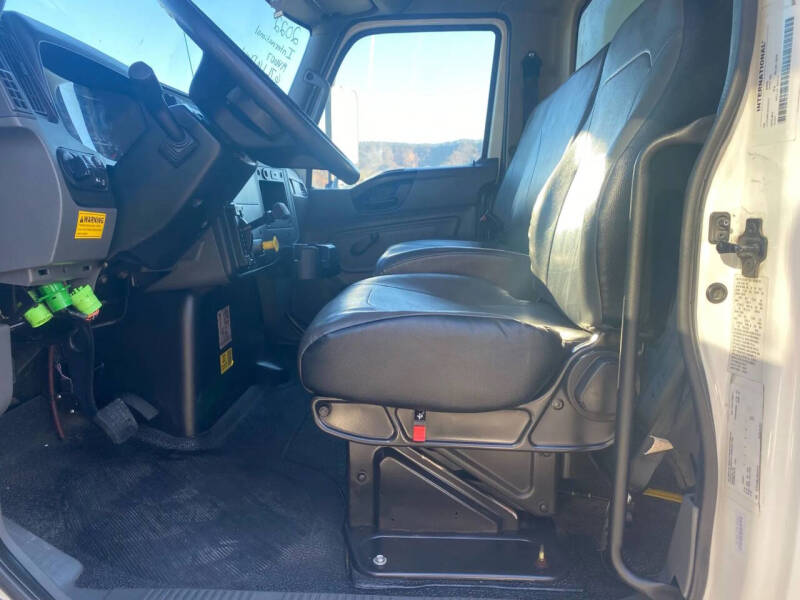 2022 International MV607