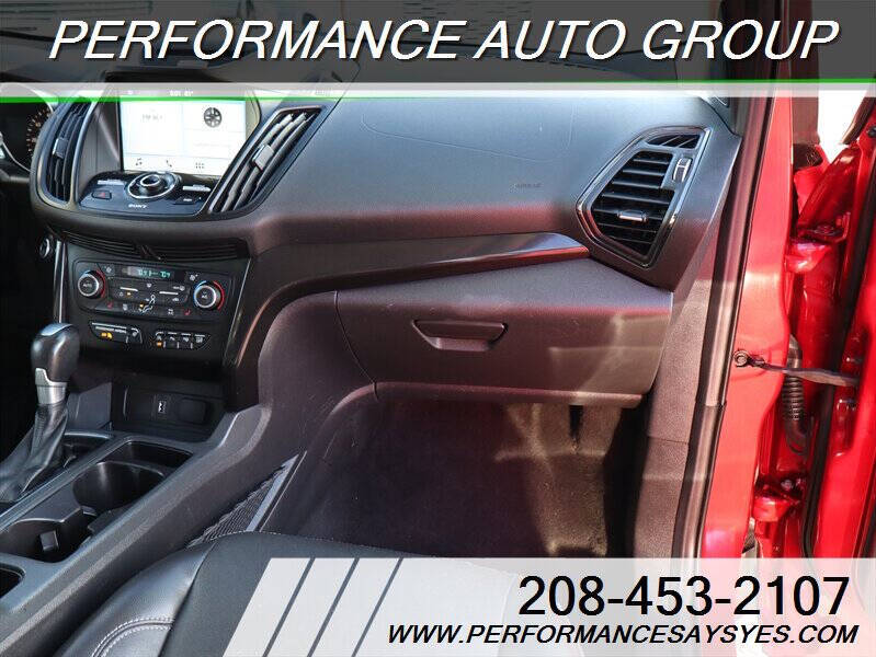 2017 Ford Escape Titanium