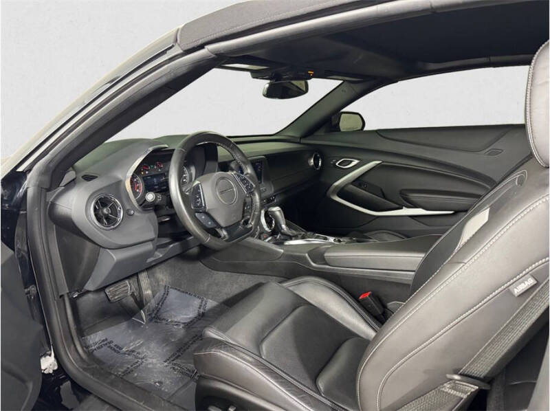 2023 Chevrolet Camaro LT