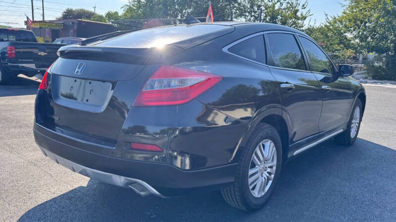 2013 Honda Crosstour EX