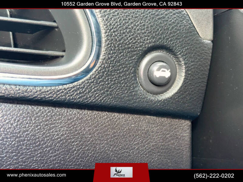 2014 Chrysler 200 Touring