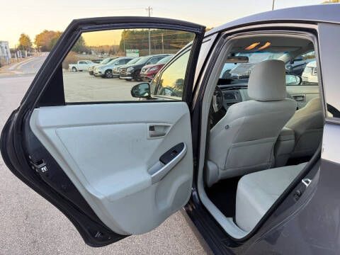 2013 Toyota Prius Three