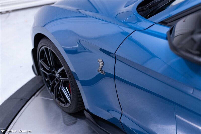 2020 Ford Mustang 29