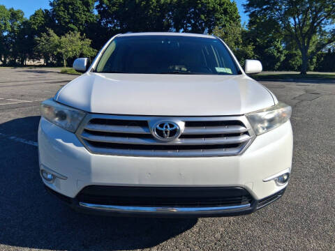 2012 Toyota Highlander SE