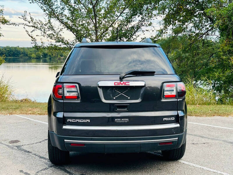 2015 GMC Acadia SLE-2