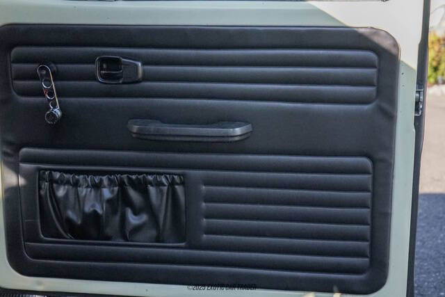 1974 Volkswagen Super Beetle