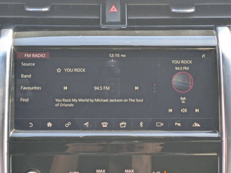 2020 Land Rover Discovery Sport P250 SE