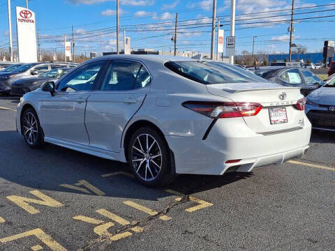 2024 Toyota Camry SE