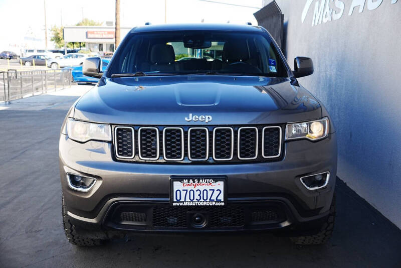2020 Jeep Grand Cherokee Laredo E