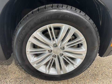 2023 Mitsubishi Outlander ES