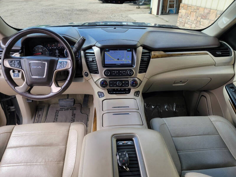 2017 GMC Yukon Denali
