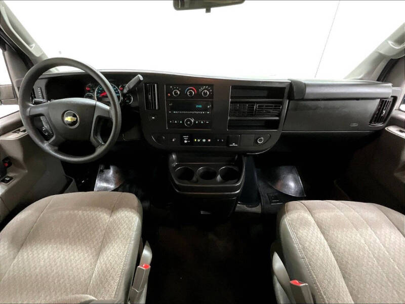 2020 Chevrolet Express LT 2500