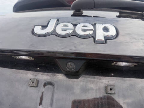 2021 Jeep Grand Cherokee Laredo E