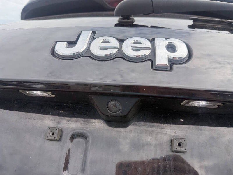 2021 Jeep Grand Cherokee Laredo E