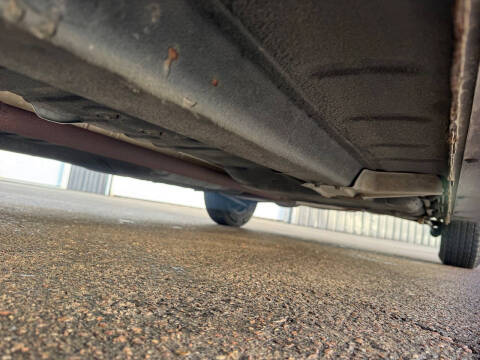 1999 Saturn S-Series SW1