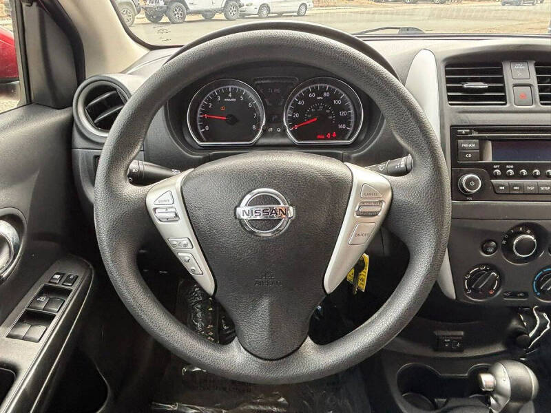 2018 Nissan Versa
