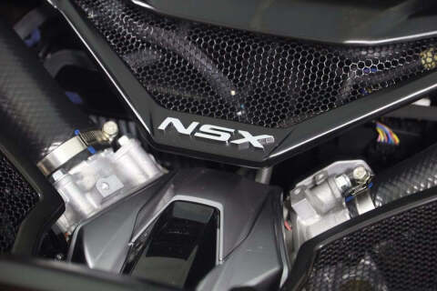 2017 Acura NSX SH-AWD Sport Hybrid