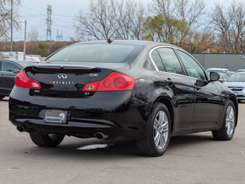 2015 Infiniti Q40