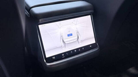 2025 Tesla Model S Plaid