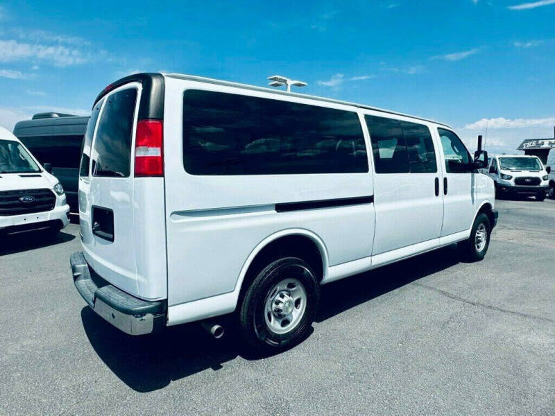 2023 Chevrolet Express LT 3500