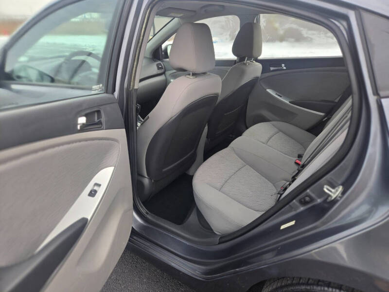 2013 Hyundai Accent GLS