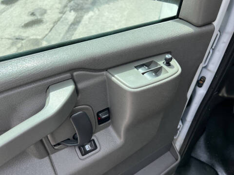 2018 Chevrolet Express 2500