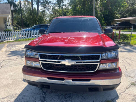 2007 Chevrolet Silverado 1500 Classic LS2