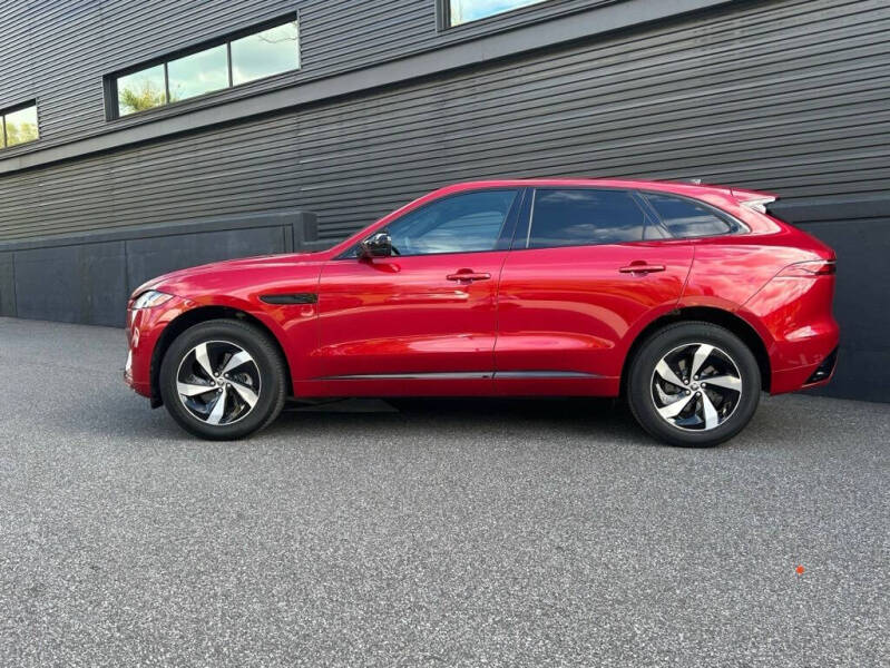 2025 Jaguar F-PACE P250 R-Dynamic S