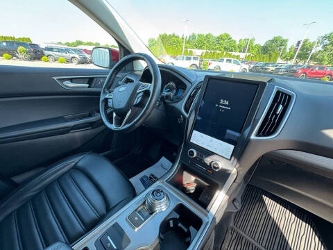 2023 Ford Edge SEL