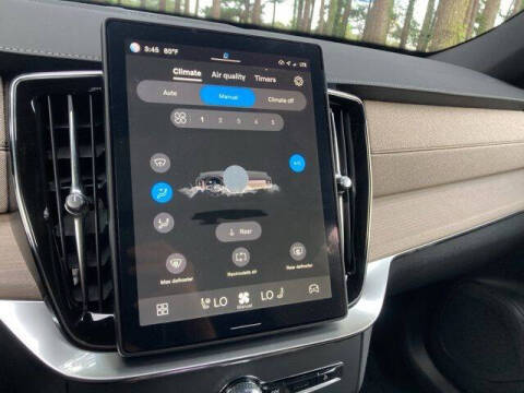 2025 Volvo XC90 T8 Plus Bright Theme 7P