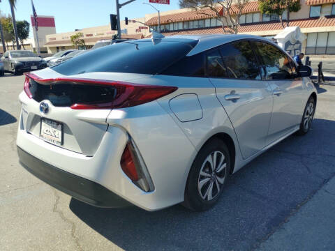 2017 Toyota Prius Prime Plus