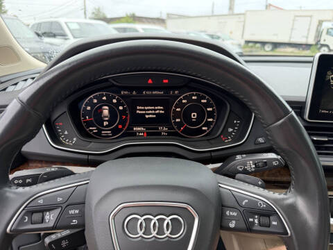 2018 Audi Q5 2.0T quattro Premium Plus