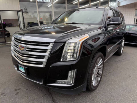 2018 Cadillac Escalade Platinum