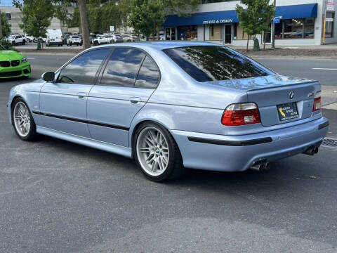 2001 BMW M5