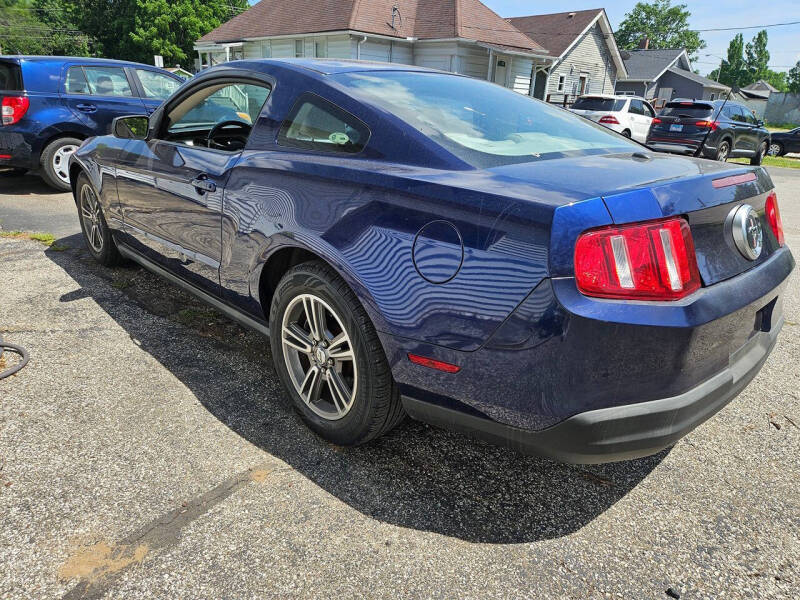 2010 Ford Mustang V6