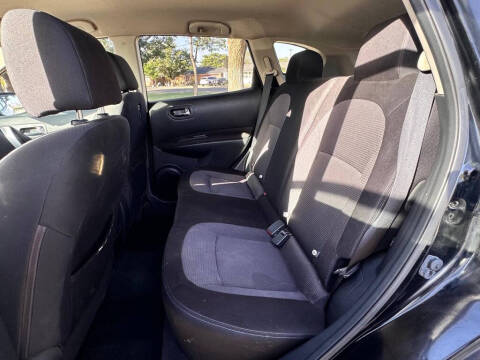 2012 Nissan Rogue S