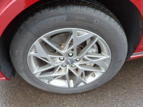 2025 Genesis GV70 2.5T Standard